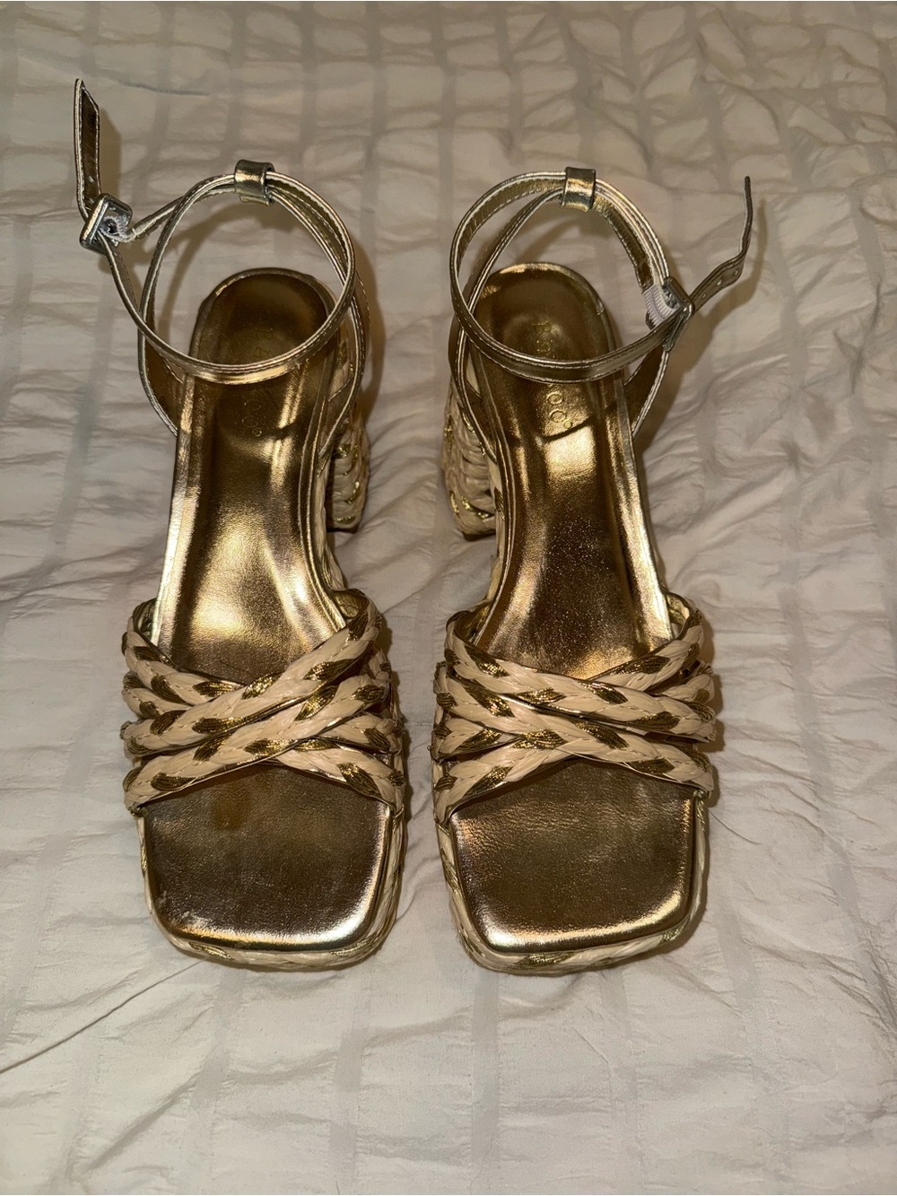 Bamboo Gold Raffia Platform Heels Size 6.5 Ankle Strap Sandals